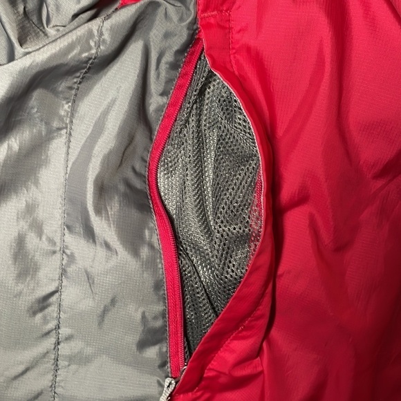 THE North Face Lined Windbreaker Size Medium - Picture 10 of 10